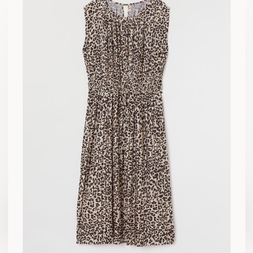 NWT H&M leopard print sleeveless boho pleated mob wife midi dress Size Large